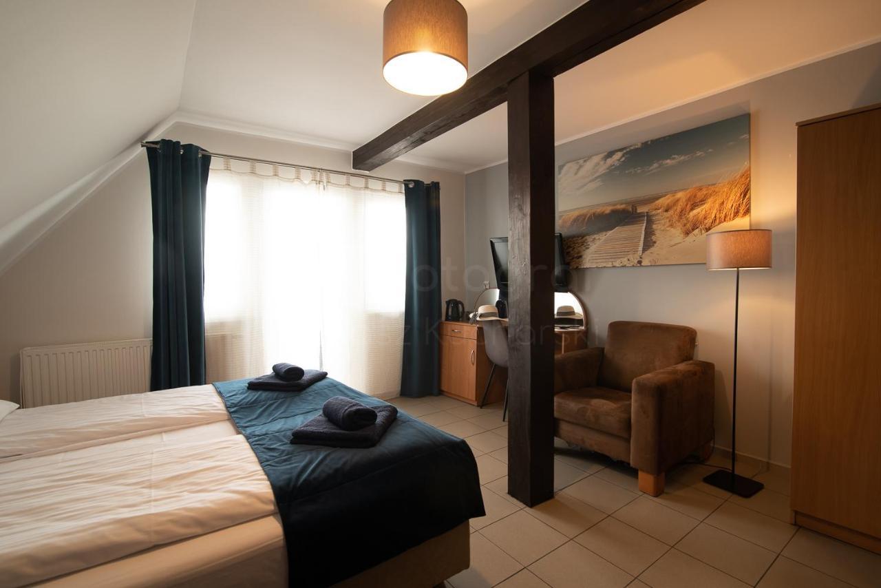 Hotel Male Morze Chałupy Exteriér fotografie